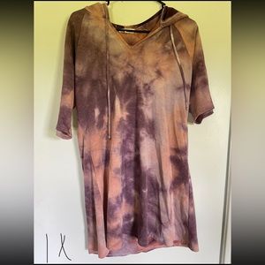 Oversized pullover tee